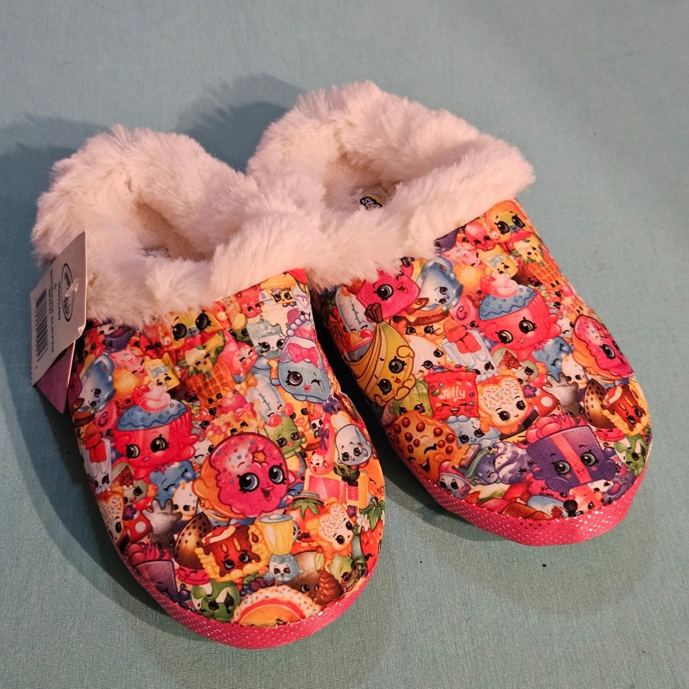 Shopkins Slippers Kids‎ Small 11-12 Pink Cozy Plush Faux Fur Lined Slip On NEW